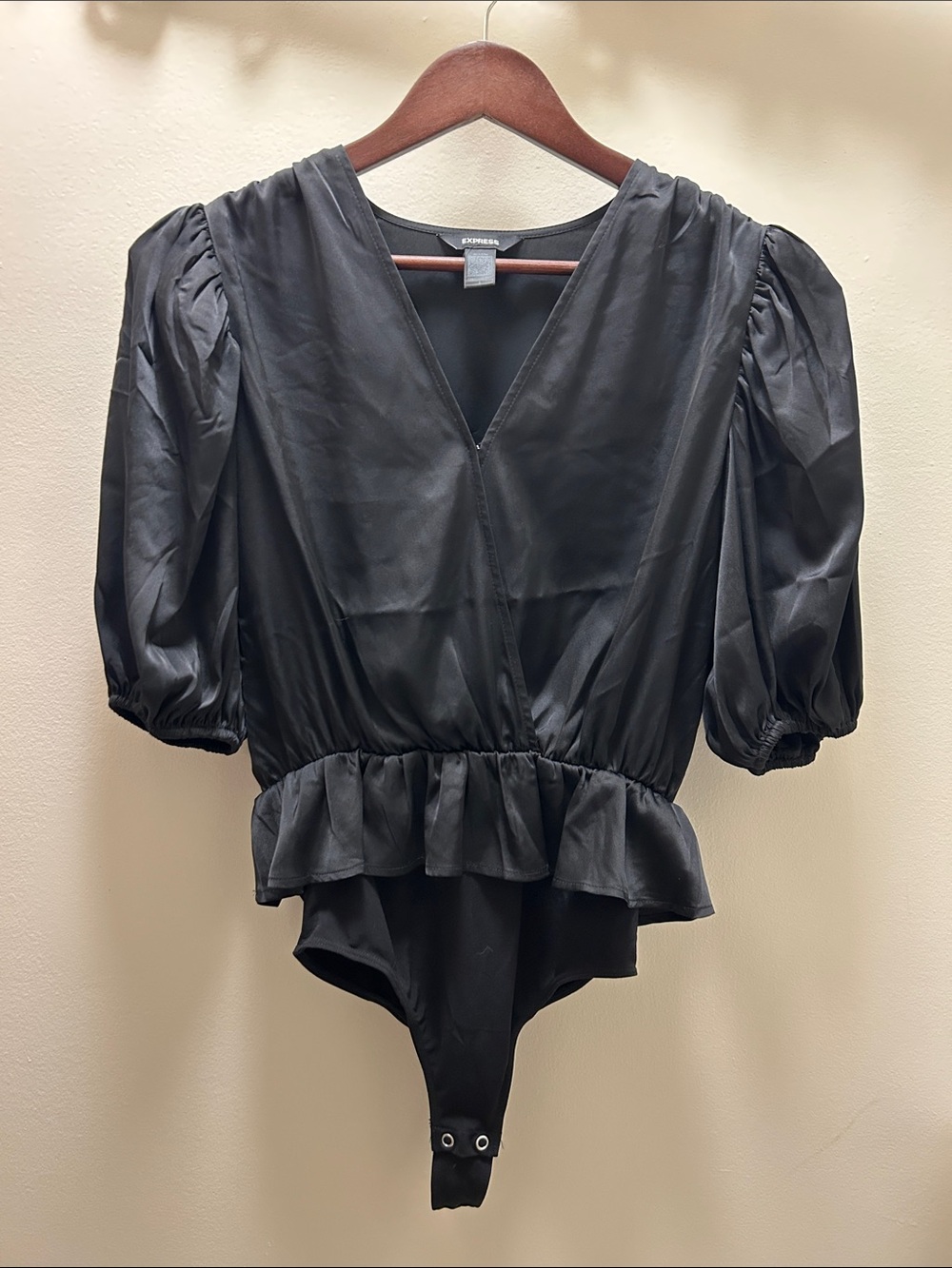 Express Black Puff-Sleeve Ruffle Bodysuit Top